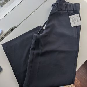 Lululemon On The Fly Wide-Leg Pant - Size 6, BLK